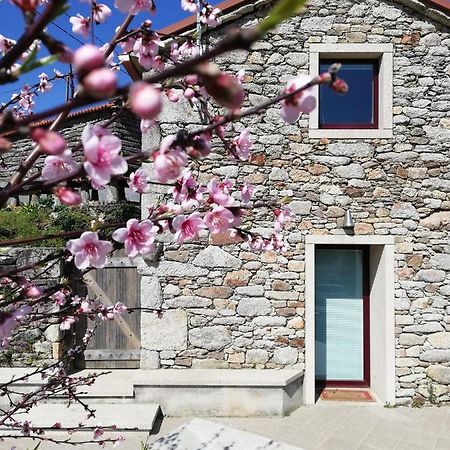 Casa De Moreira Guest House Calo Exterior photo